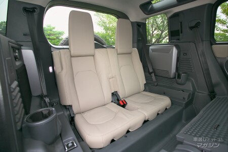 ランドローバー ディフェンダー 110 X-ダイナミックHSE