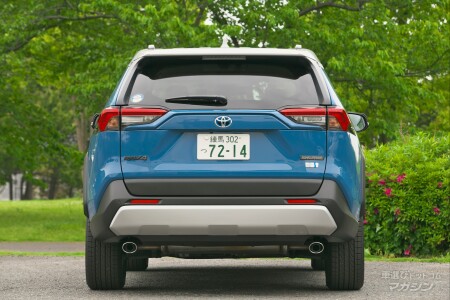 トヨタ RAV4 アドベンチャー HV