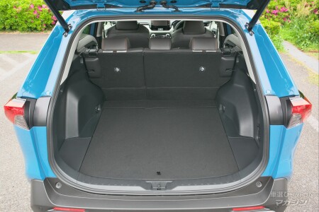 トヨタ RAV4 アドベンチャー HV