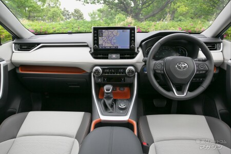 トヨタ RAV4 アドベンチャー HV