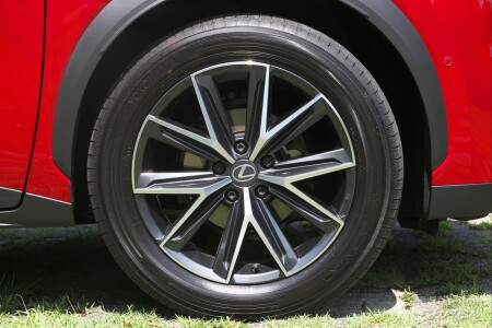 レクサス LBX ”アクティブ”