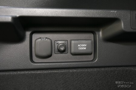 レクサス LBX "アクティブ”