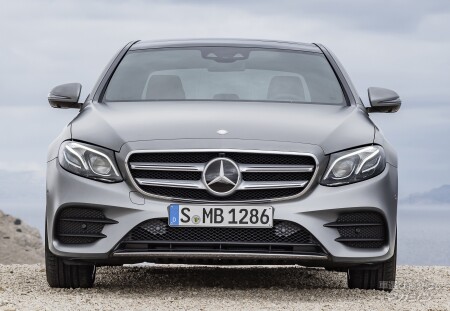 メルセデス・ベンツ Eクラス (W213)