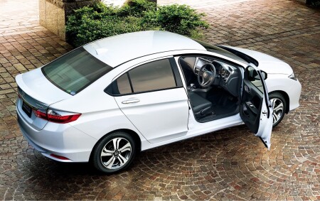 ホンダ グレイス