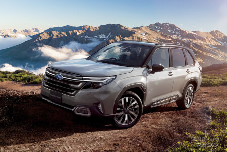 スバル フォレスター 2025