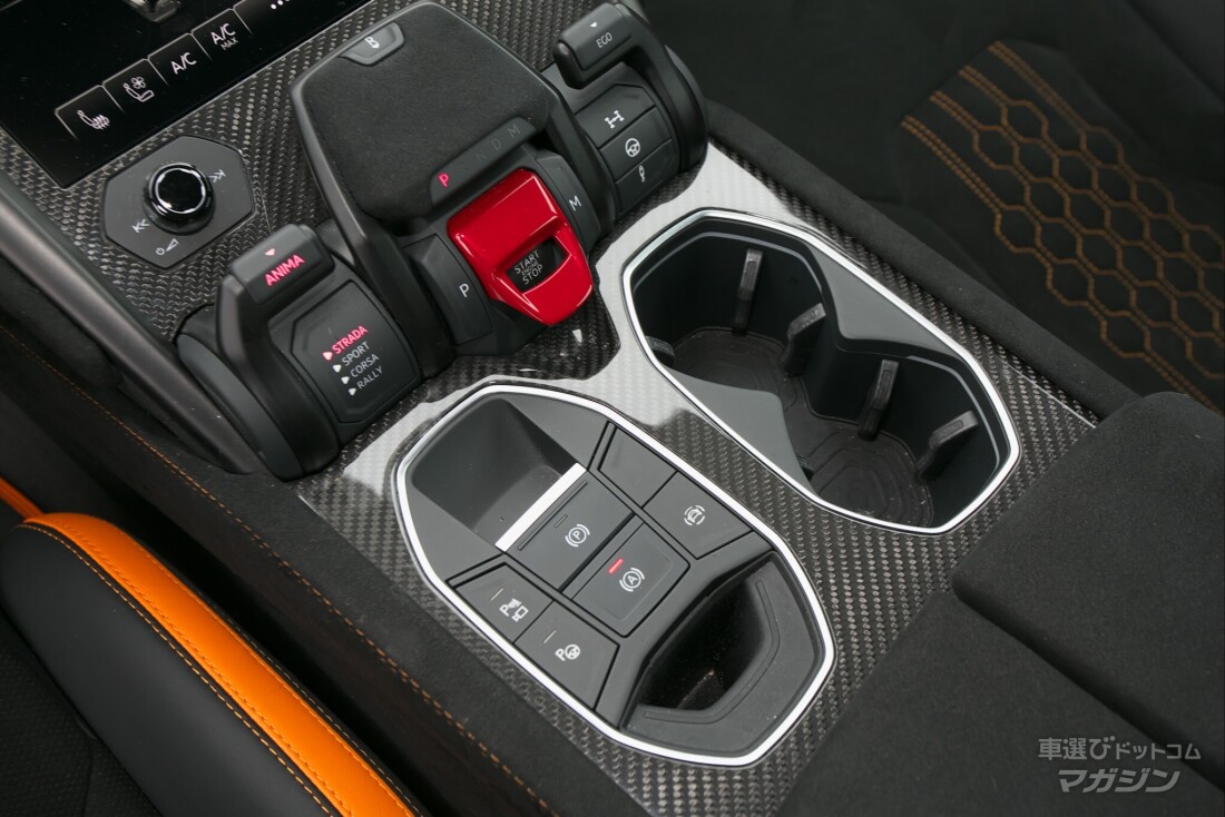 ランボルギーニ ウルス SE