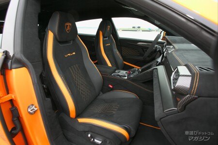 ランボルギーニ ウルス SE