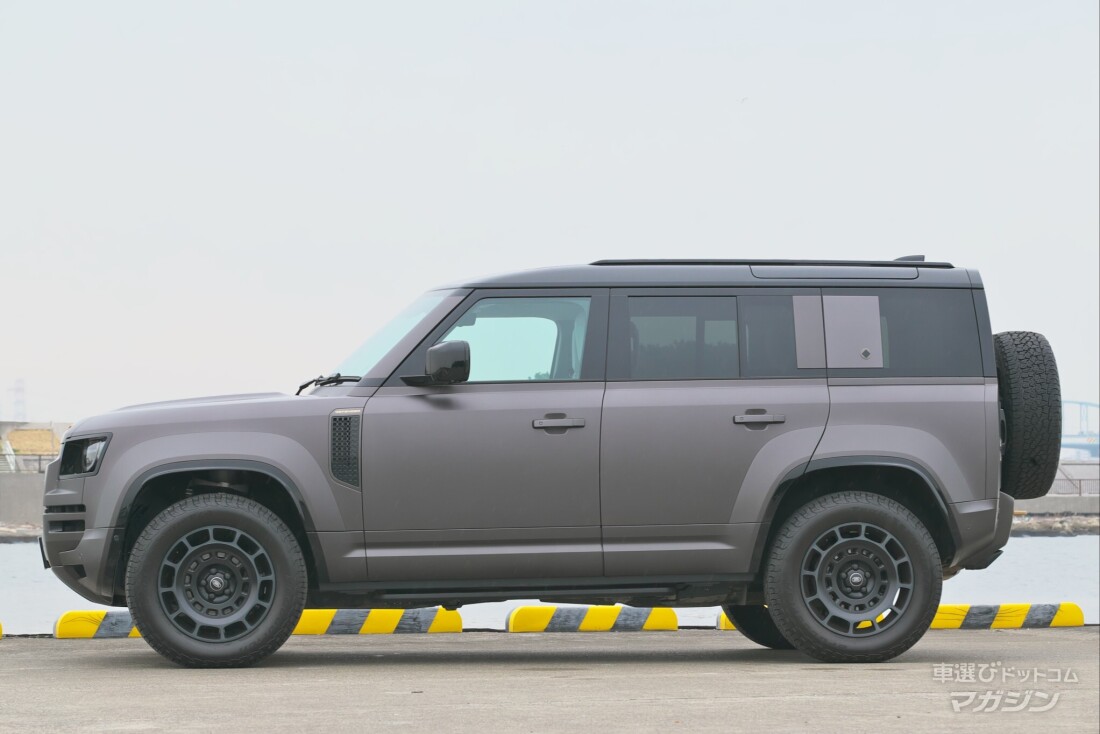 ランドローバー ディフェンダー OCTA