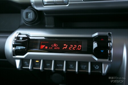 スズキ クロスビー （2017）