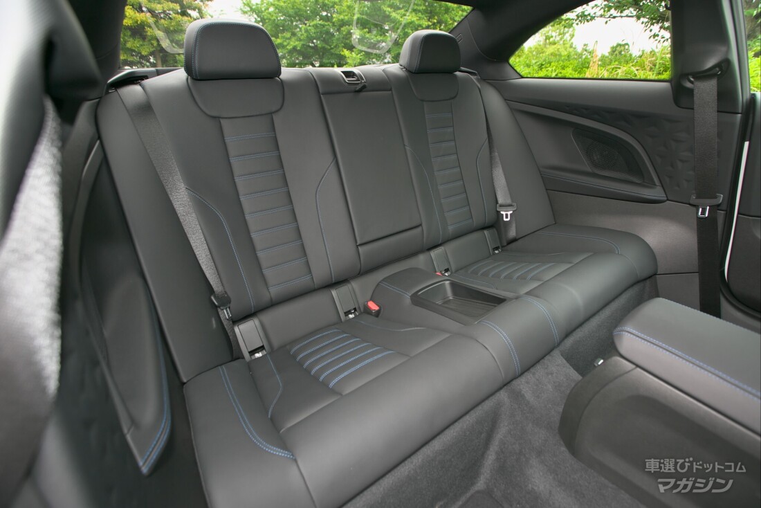 BMW 220iクーペ Mスポーツ