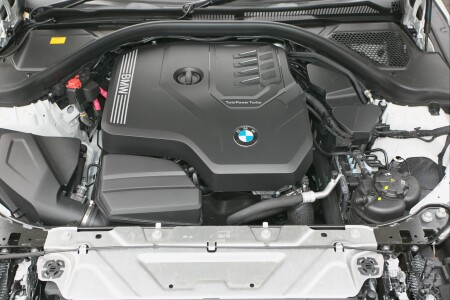 BMW 220iクーペ Mスポーツ