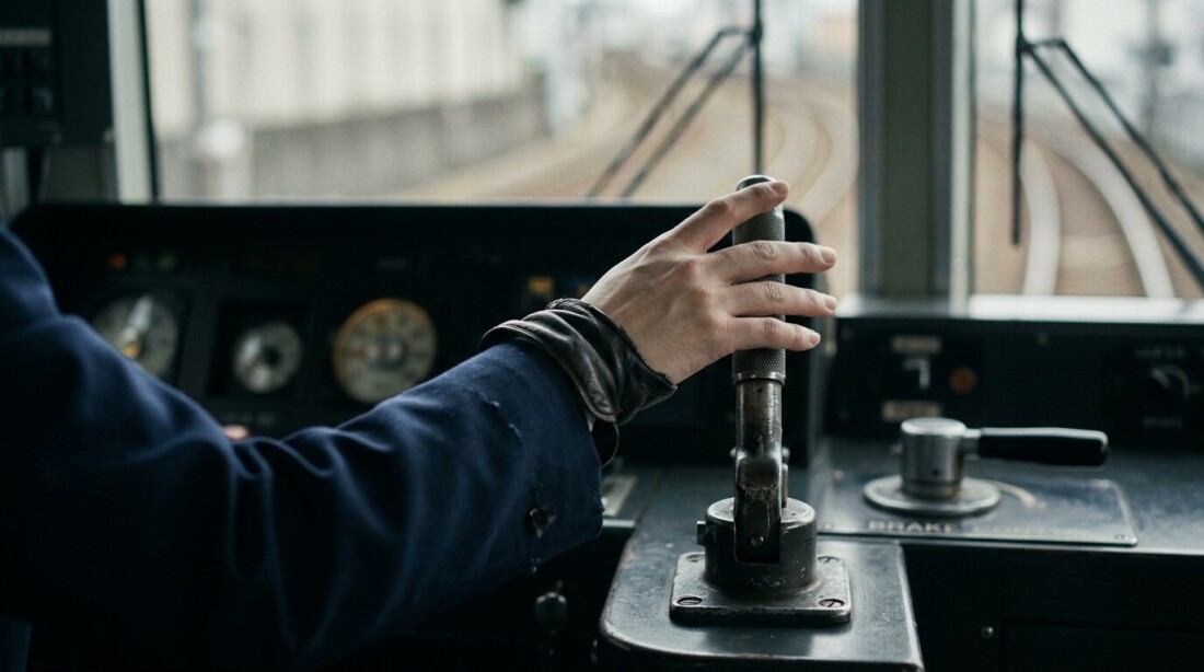鉄道のデッドマン装置 説明用画像
